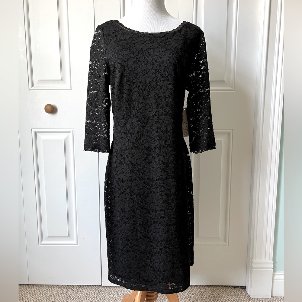 Eliza J Black lace fitted dress